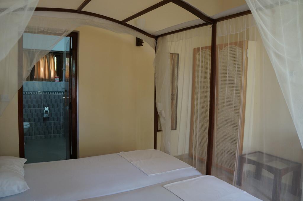 Tandem Guesthouse Hikkaduwa Exterior foto